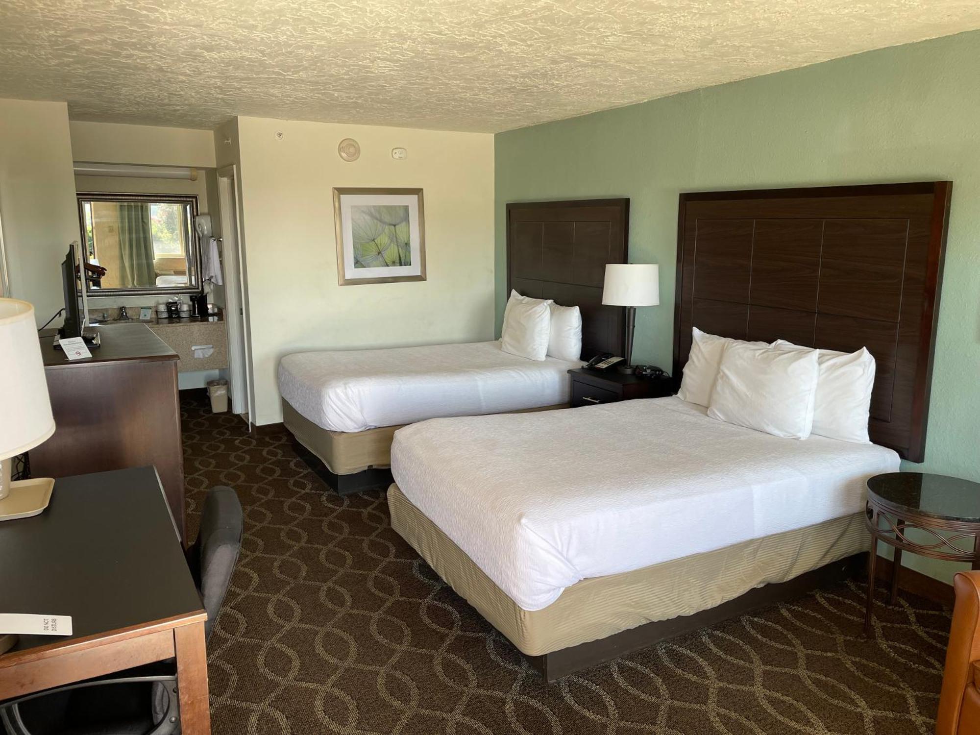 Quality Inn Clinton North Exterior photo