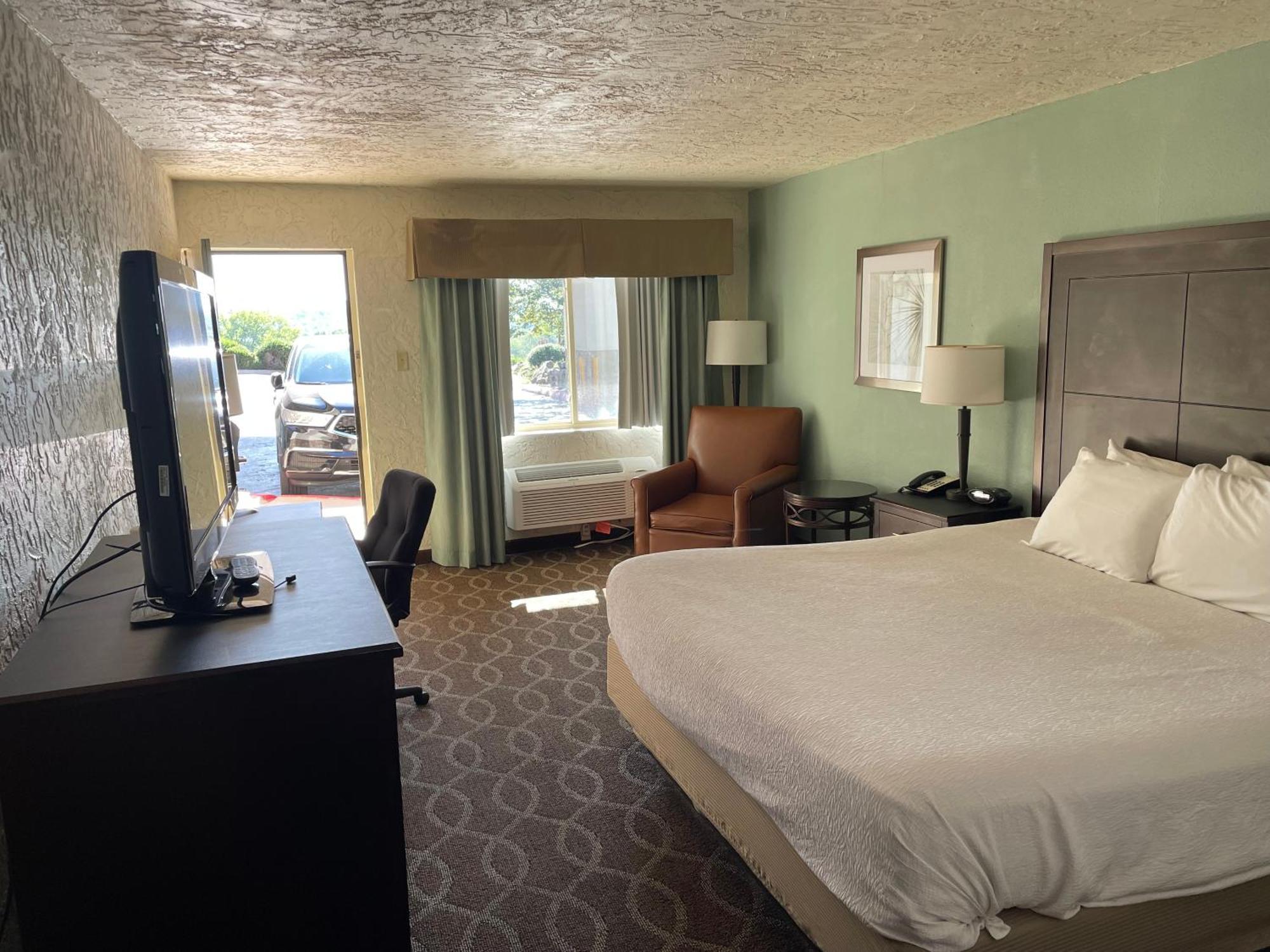 Quality Inn Clinton North Exterior photo