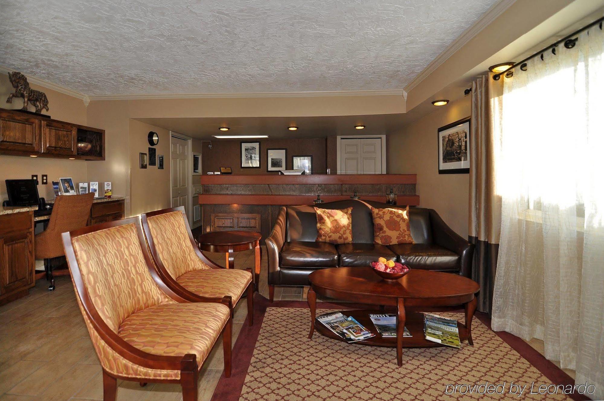 Quality Inn Clinton North Exterior photo